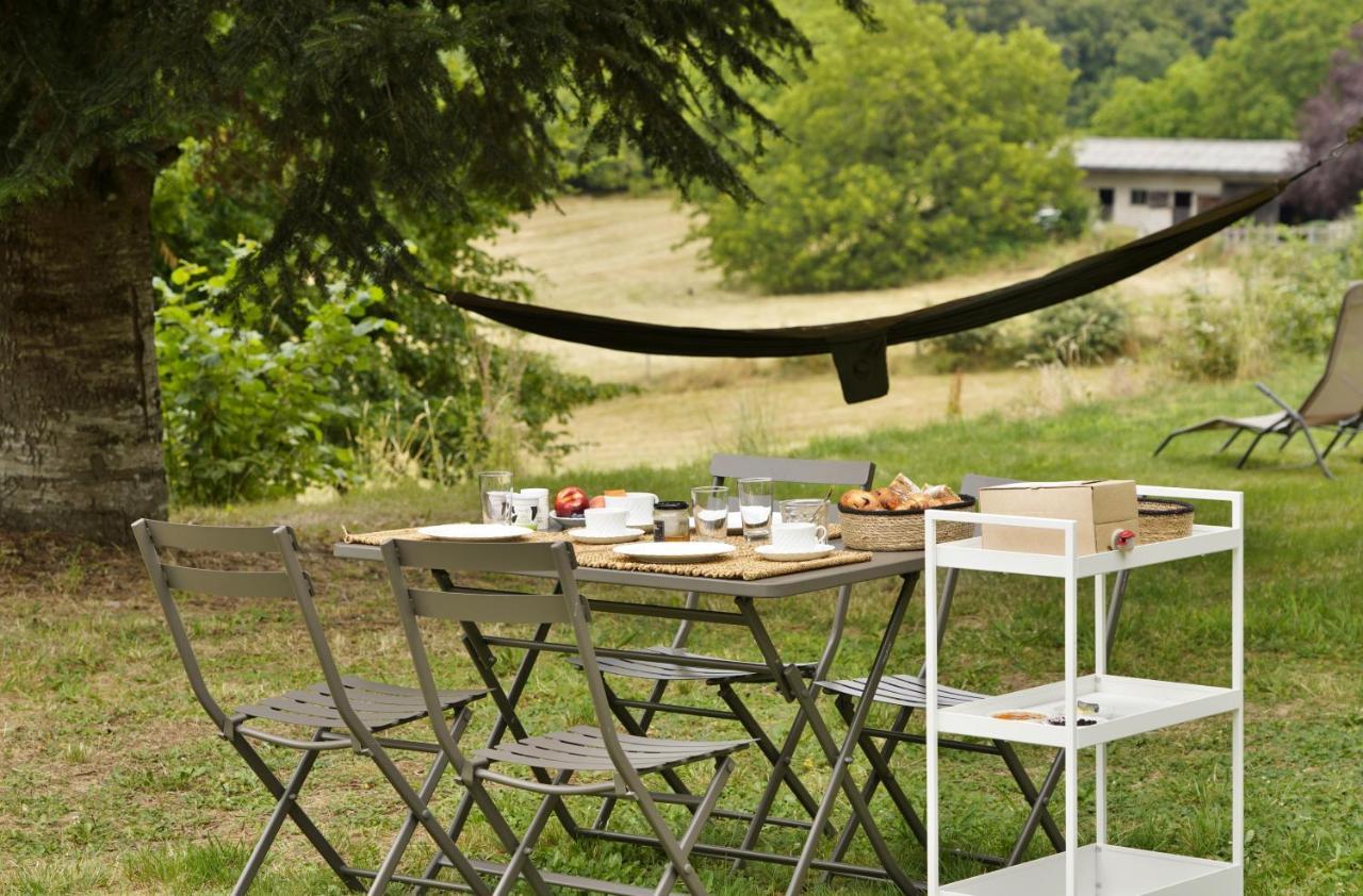 Une Pause En Correze Sarroux Buitenkant foto